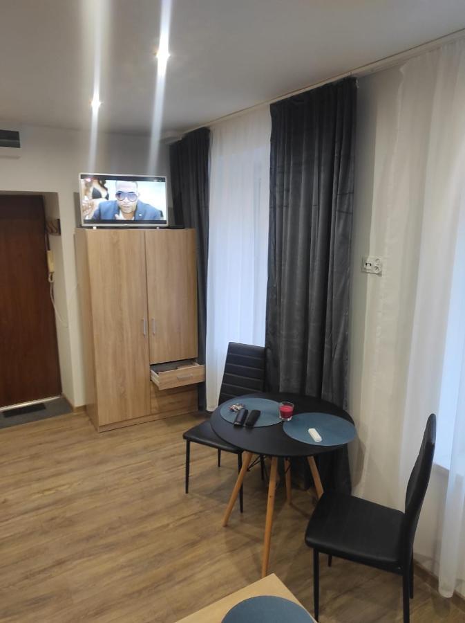 Walbrzych Pilsuckiego News Apartament Appartement Buitenkant foto