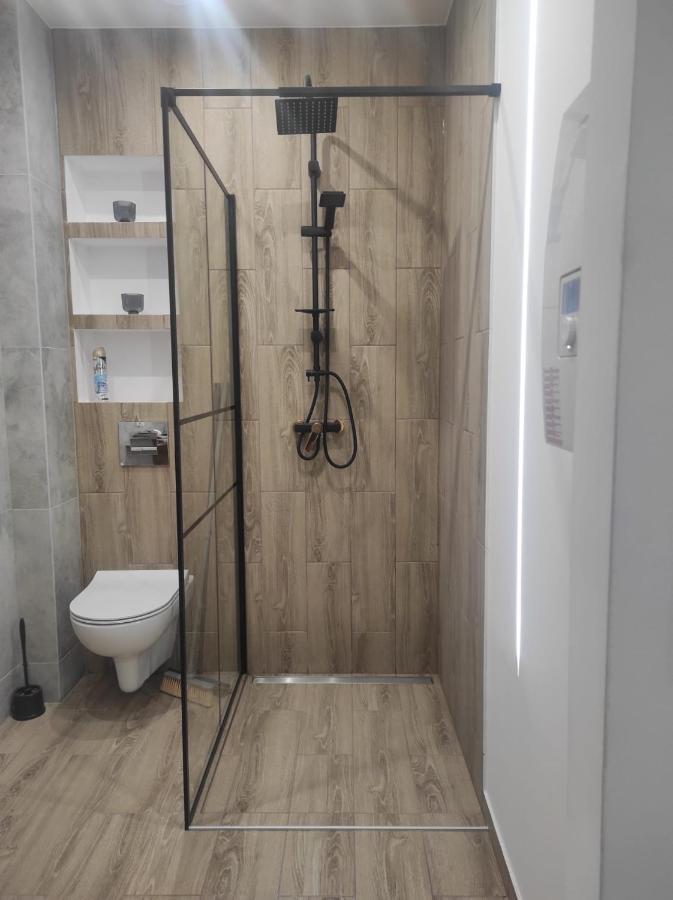 Walbrzych Pilsuckiego News Apartament Appartement Buitenkant foto